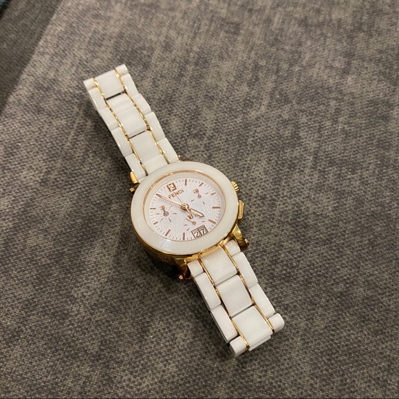 Fendi Ceramic Yellow Gold-Plated Round Watch, White - Picture 3 of 6